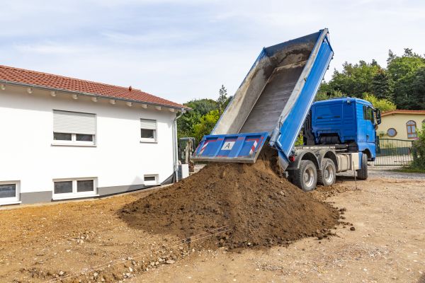 Garden Dirt Delivery in Bend