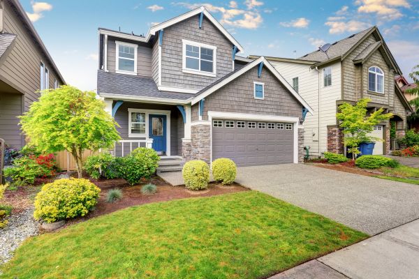 Curb Appeal Landscaping in Bend