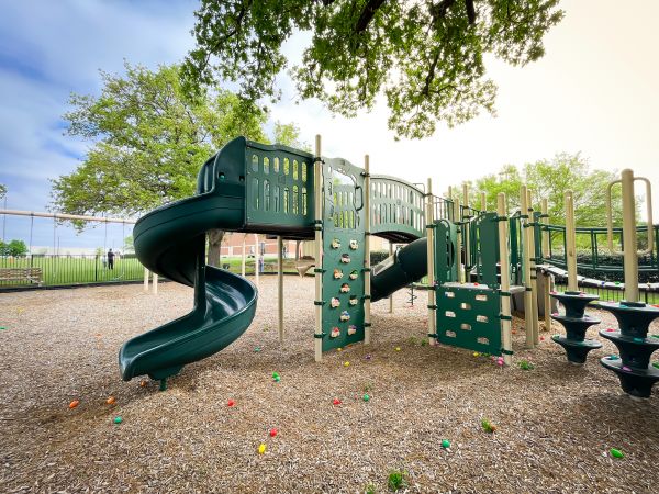 Playground Mulch Service in Bend